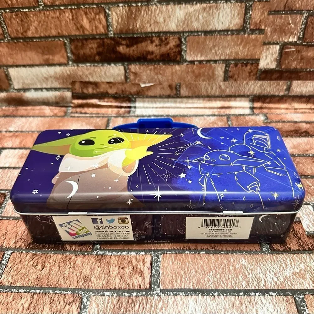 Star Wars The Mandalorian Grogu Tin Metal carrier box